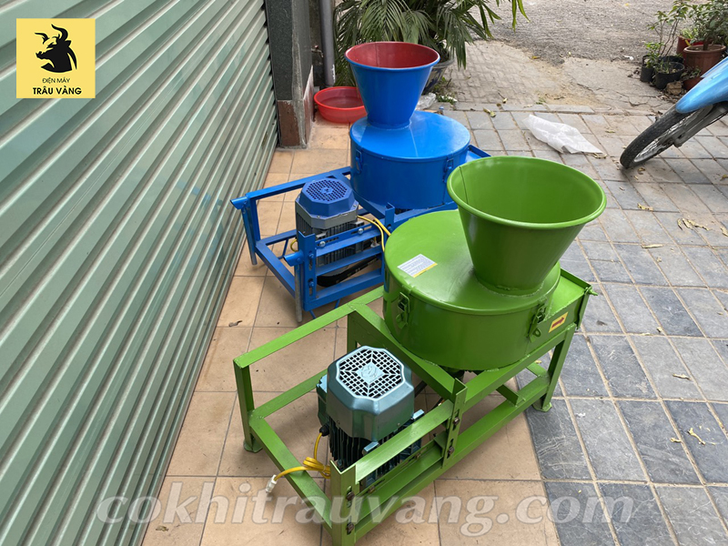giá máy băm cỏ đa năng giá máy băm cỏ đa năng